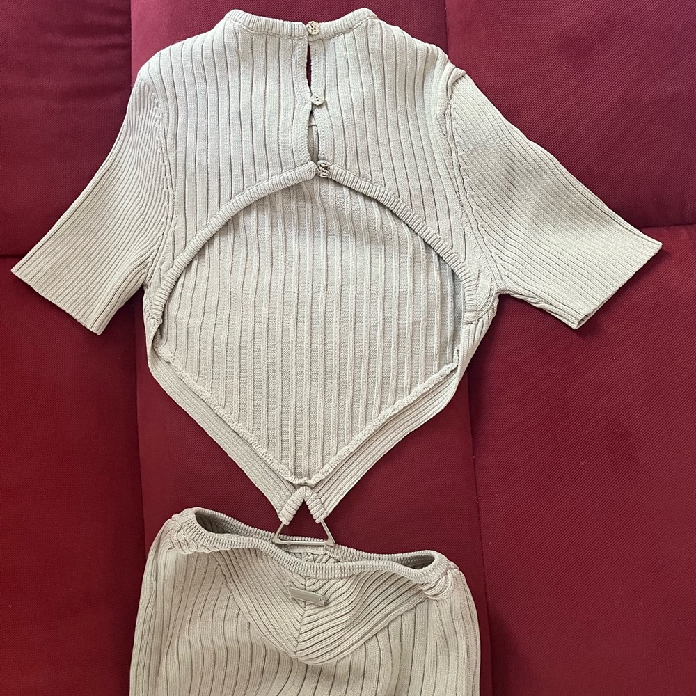 Maniere De Voir Cream Halter Jumpsuit with Cut-Out Details - Picture 5 of 6